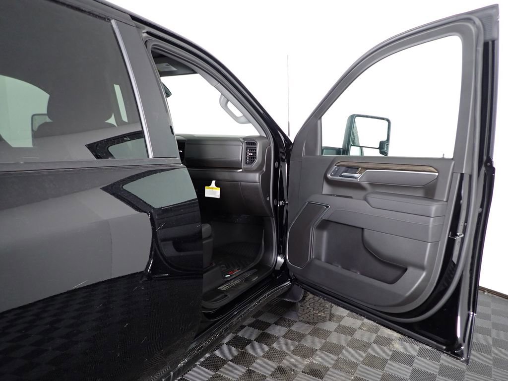 2026 Chevrolet Silverado 2500 HD LT - Photo 33