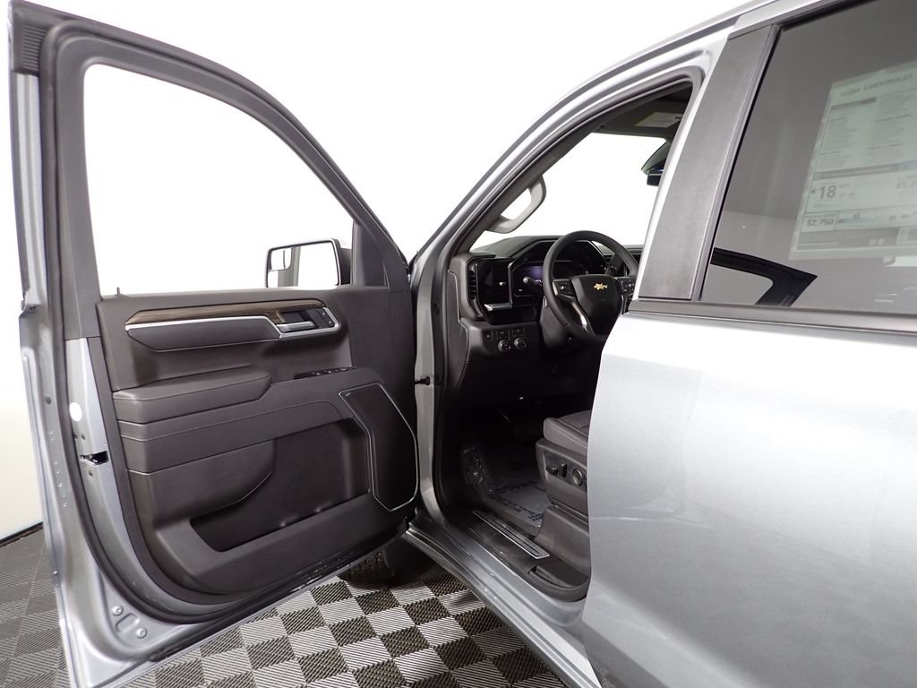 2026 Chevrolet Silverado 1500 LT - Photo 20