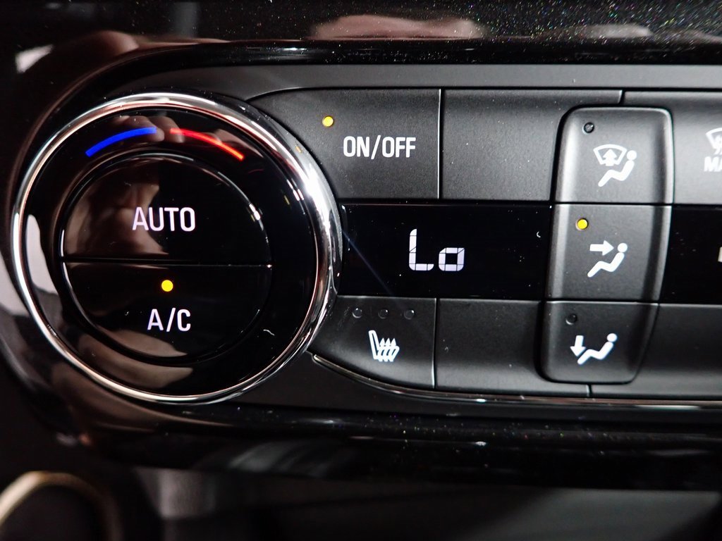 2026 Chevrolet Trailblazer LT photo 2