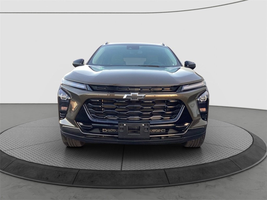 Used 2024 Chevrolet Trax Activ SUV