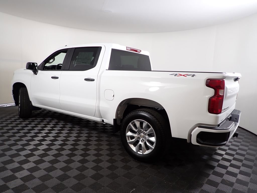 2026 Chevrolet Silverado 1500 Custom - Photo 10