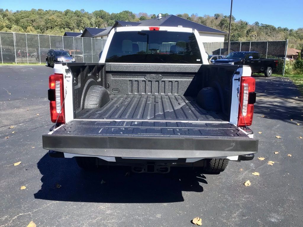 2026 Ford F-250 Super Duty XLT - Photo 15