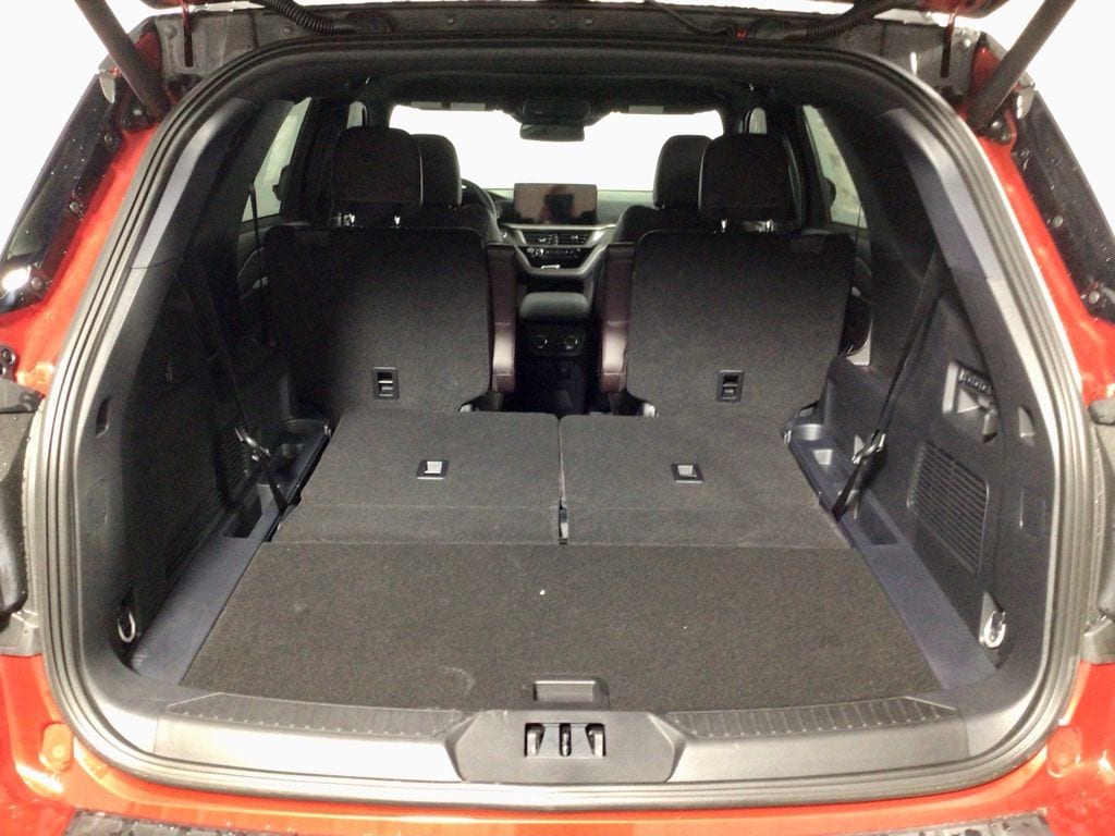 2026 Ford Explorer Platinum - Photo 33