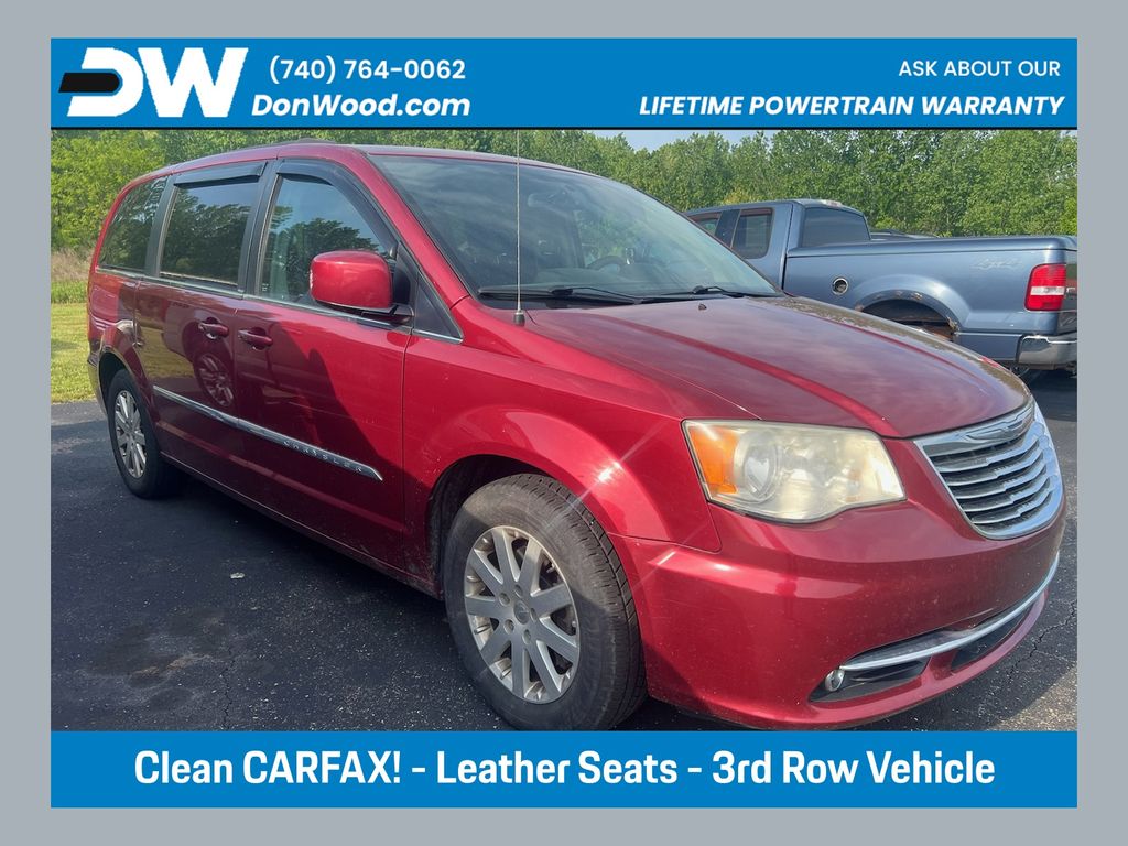 2014 Chrysler Town & Country Touring