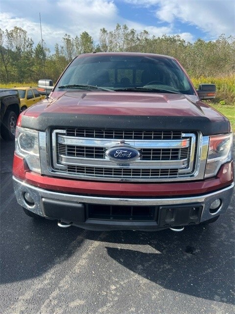 2014 Ford F-150 XLT photo 2
