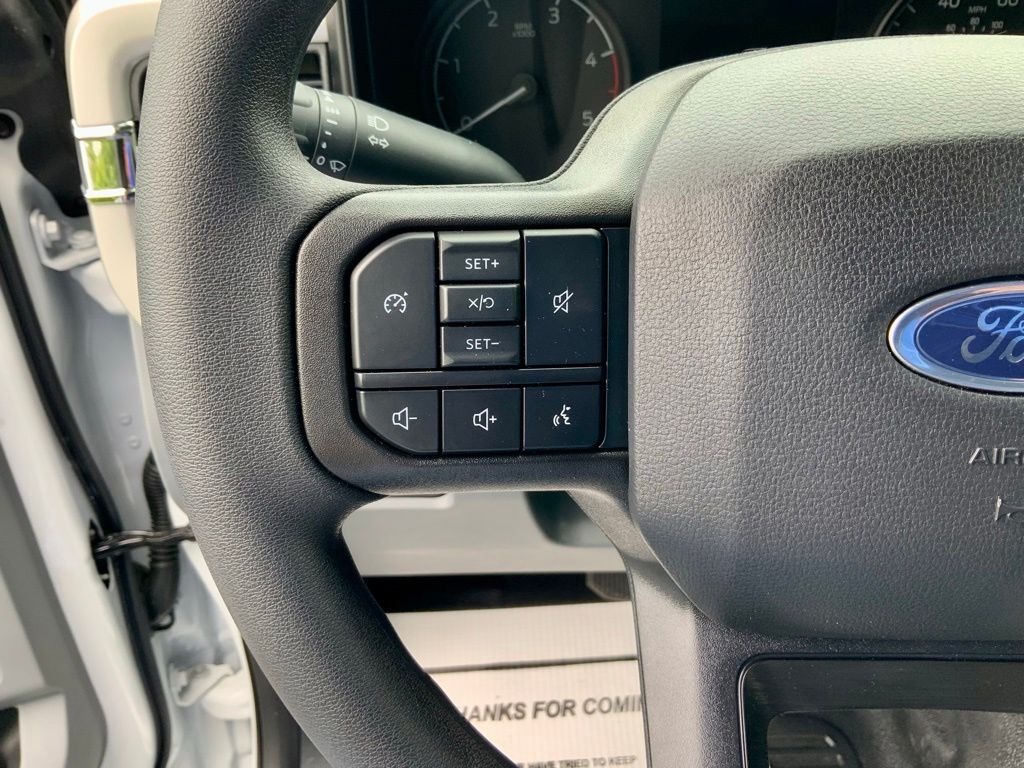 2026 Ford F-350 Super Duty XL - Photo 13