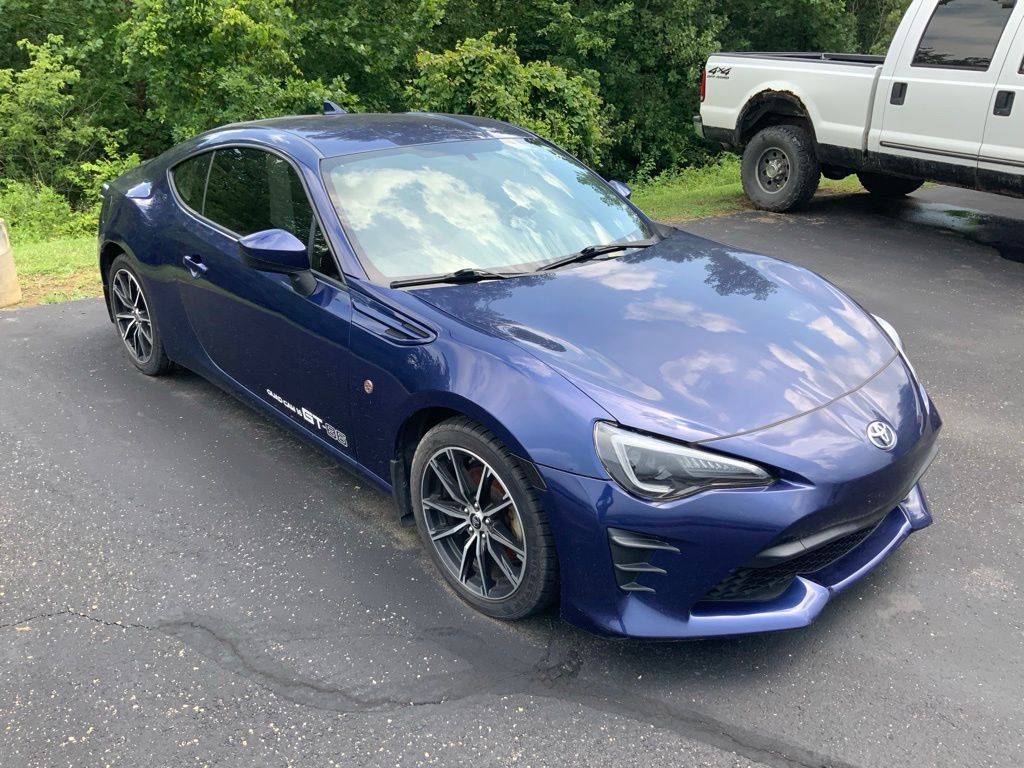 Used 2017 Toyota 86 Base with VIN JF1ZNAA17H9710032 for sale in Athens, OH