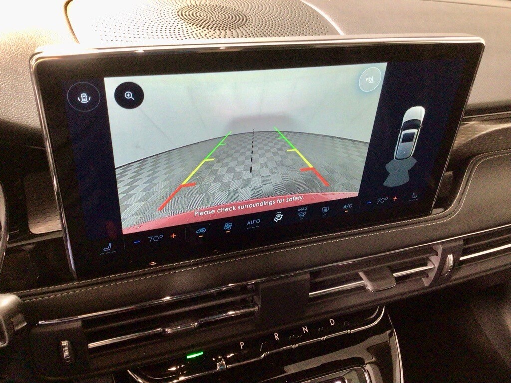 2025 Lincoln Corsair Grand Touring photo 2