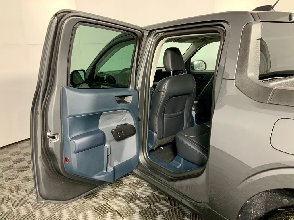 2026 Ford Maverick Lariat - Photo 33