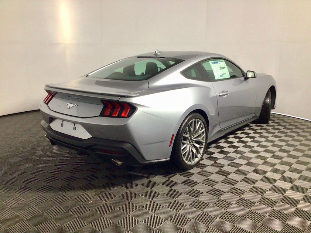 2026 Ford Mustang EcoBoost Premium Fastback - Photo 16