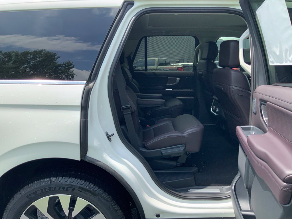 2025 Ford Expedition Platinum - Photo 25