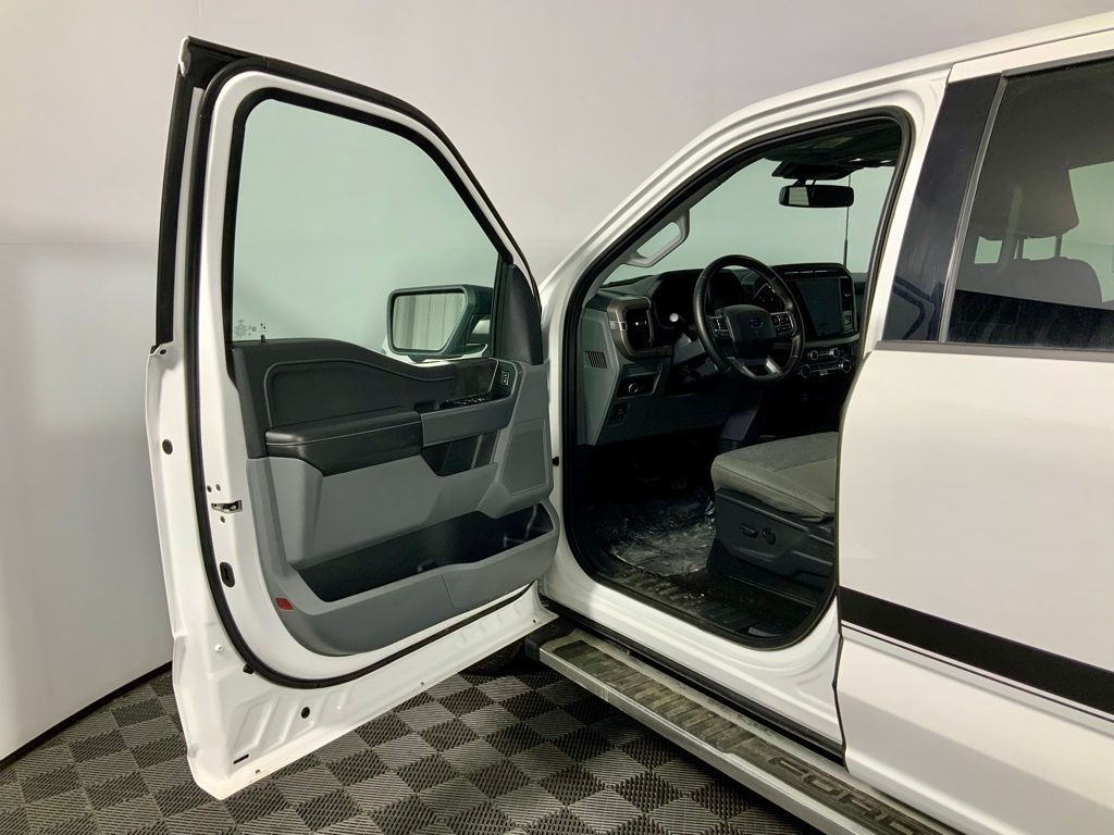 2024 Ford F-150 XLT - Photo 13