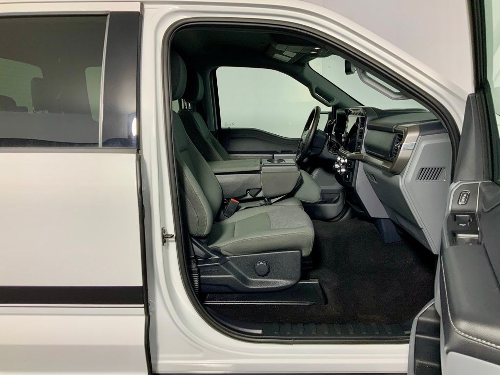 2024 Ford F-150 XLT - Photo 33