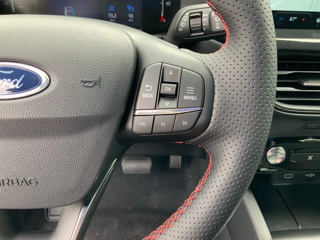 2026 Ford Escape ST-Line - Photo 23