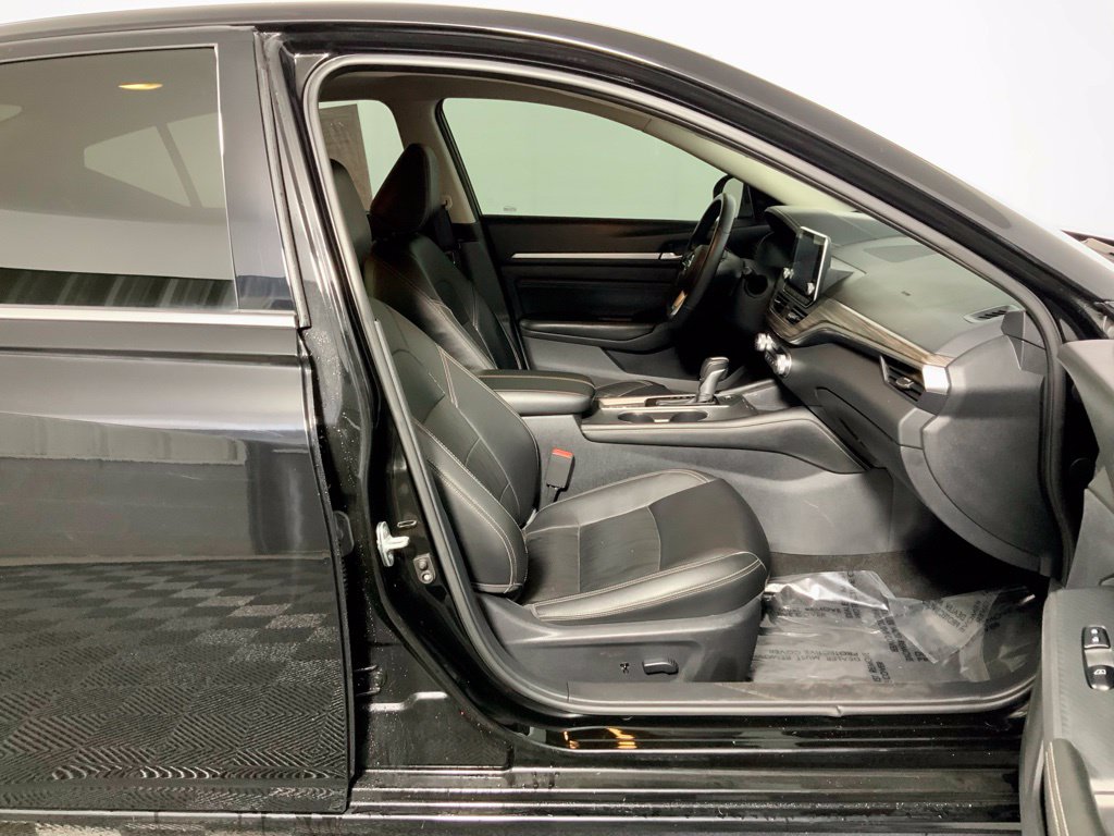 2019 Nissan Altima Platinum - Photo 36