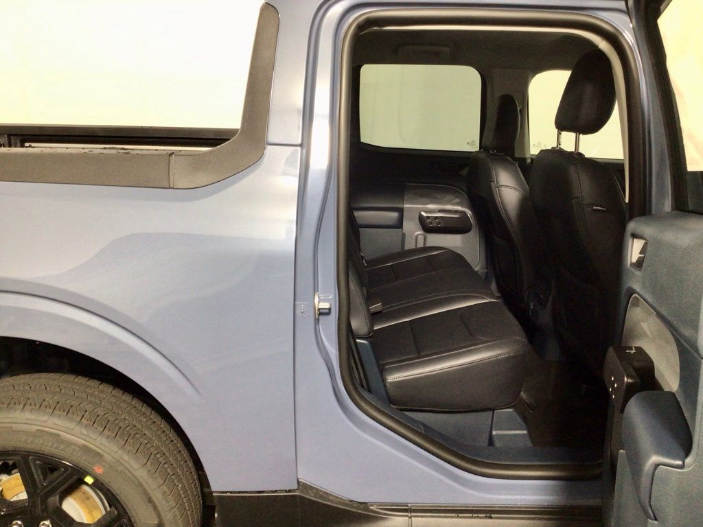 2026 Ford Maverick Lariat - Photo 36