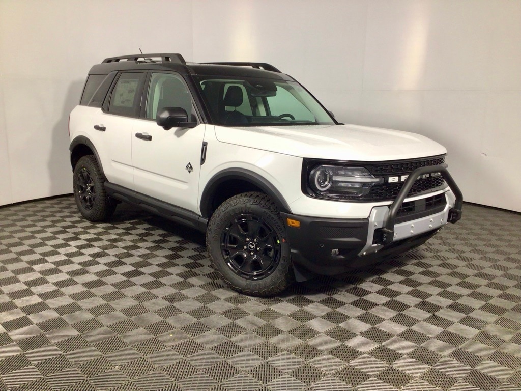 2025 Ford Bronco Sport Outer Banks's photo