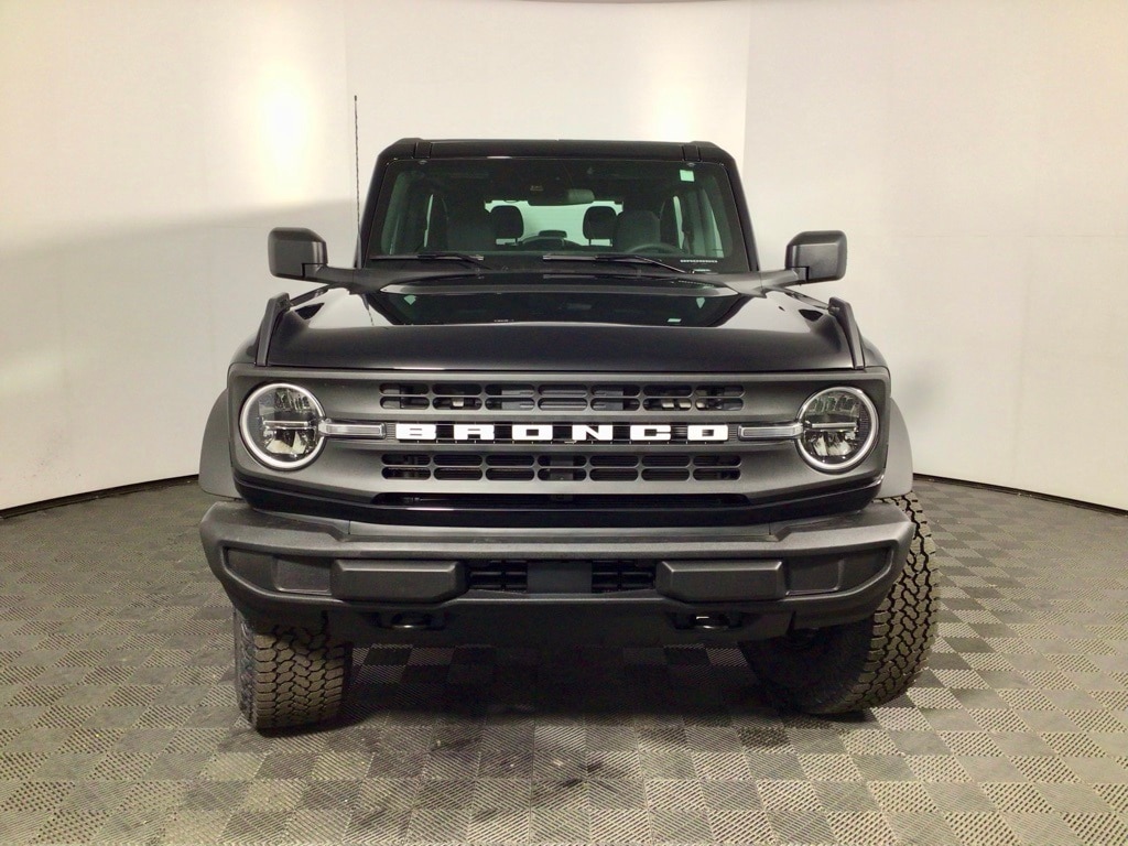 New 2025 Ford Bronco Base SUV