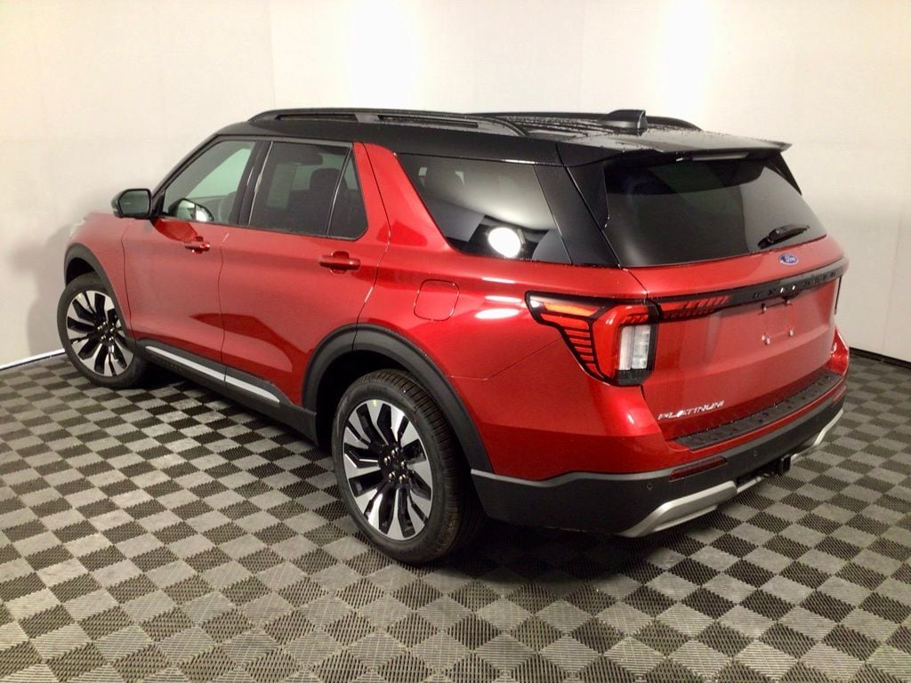 2026 Ford Explorer Platinum - Photo 14