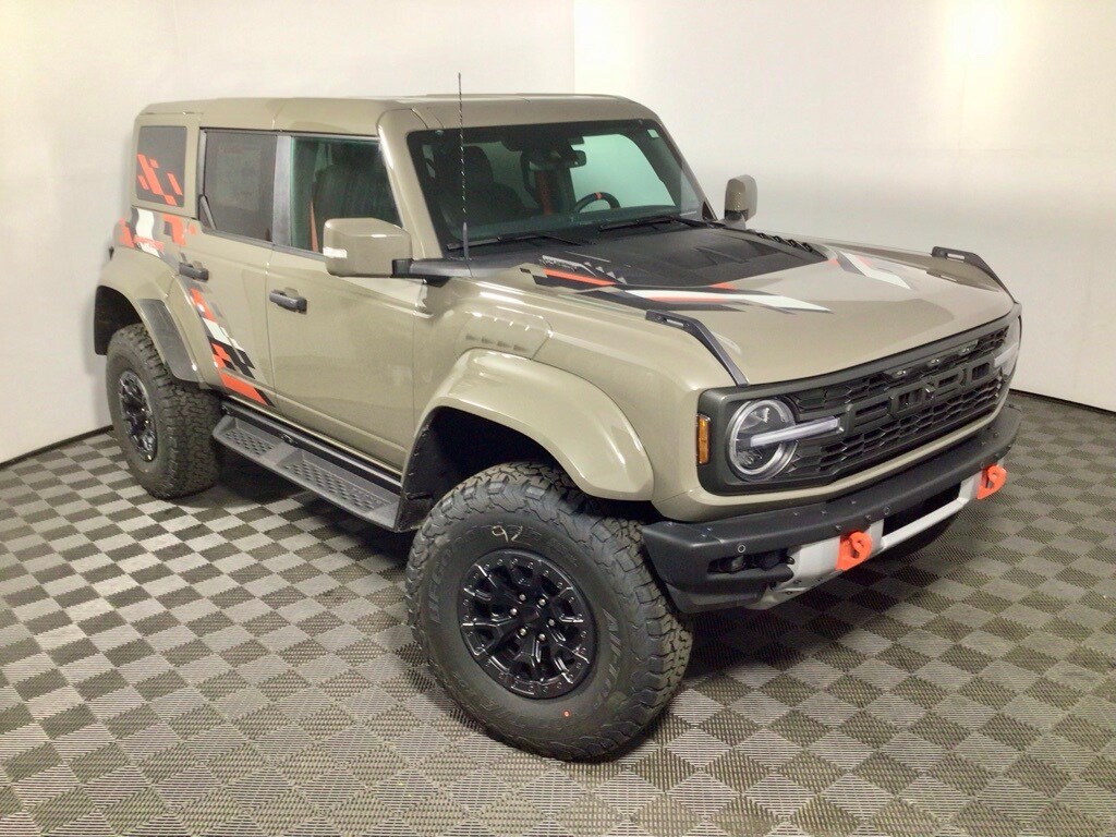 2025 Ford Bronco Raptor photo 3