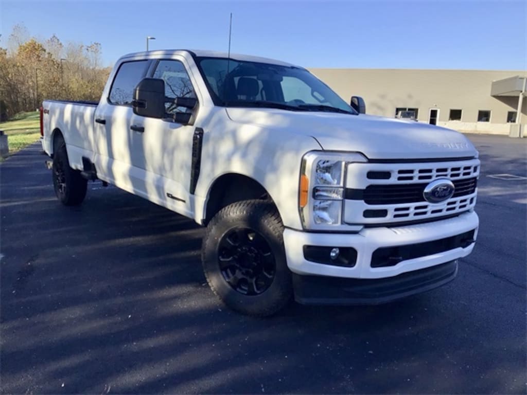 Used 2023 Ford F-250SD XLT Truck