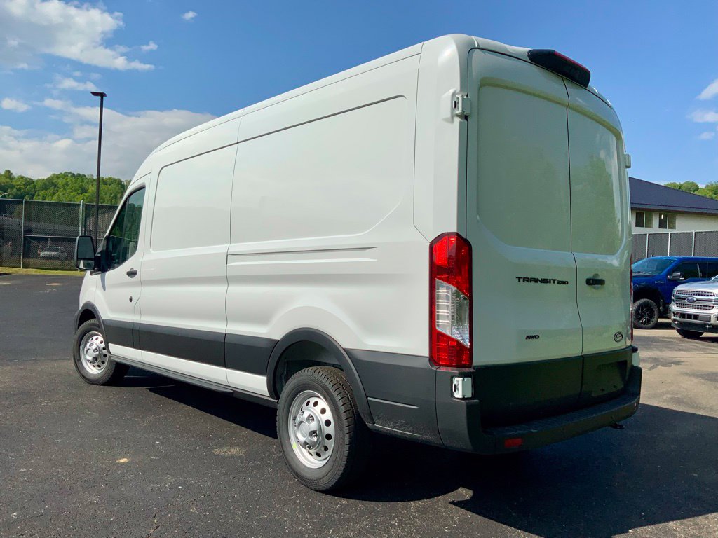 2026 Ford Transit Van Base - Photo 19