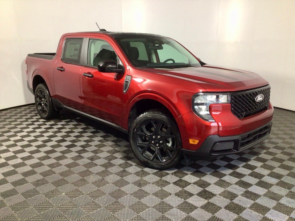 New 2025 Ford Maverick XLT Truck SuperCrew