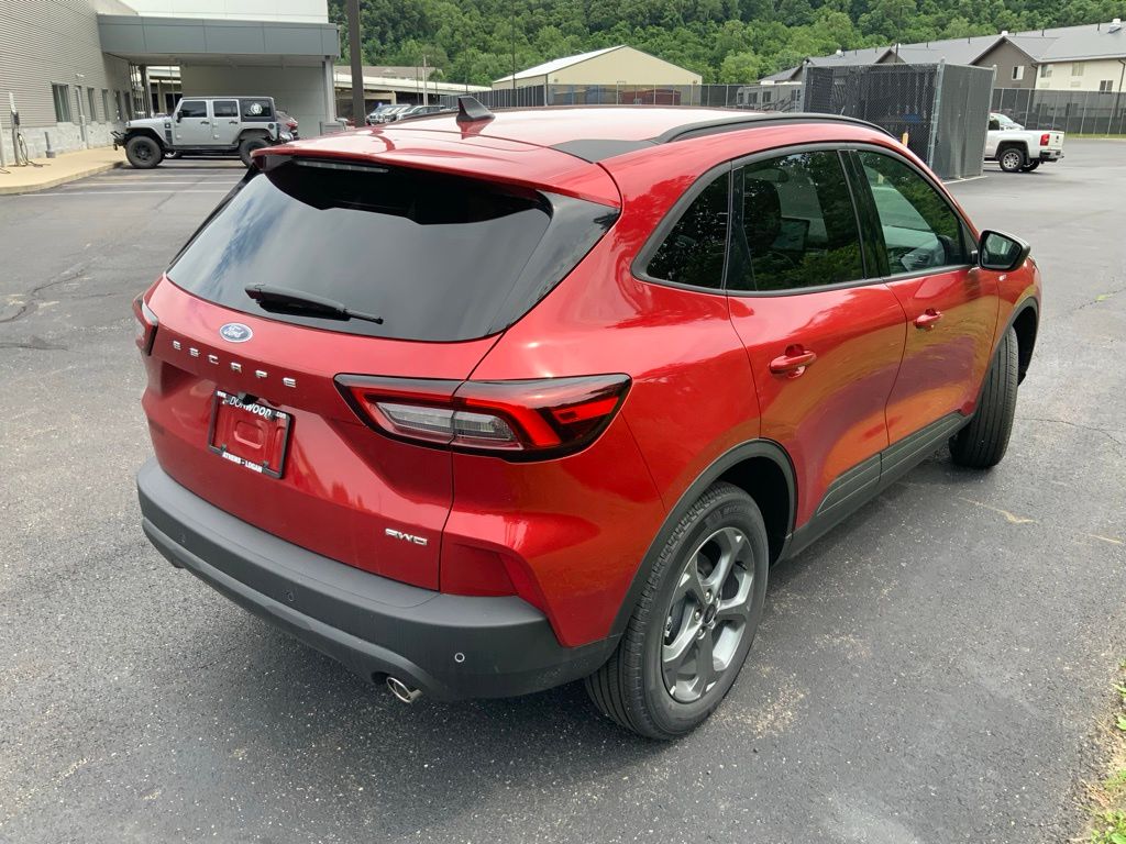 2026 Ford Escape ST-Line - Photo 15
