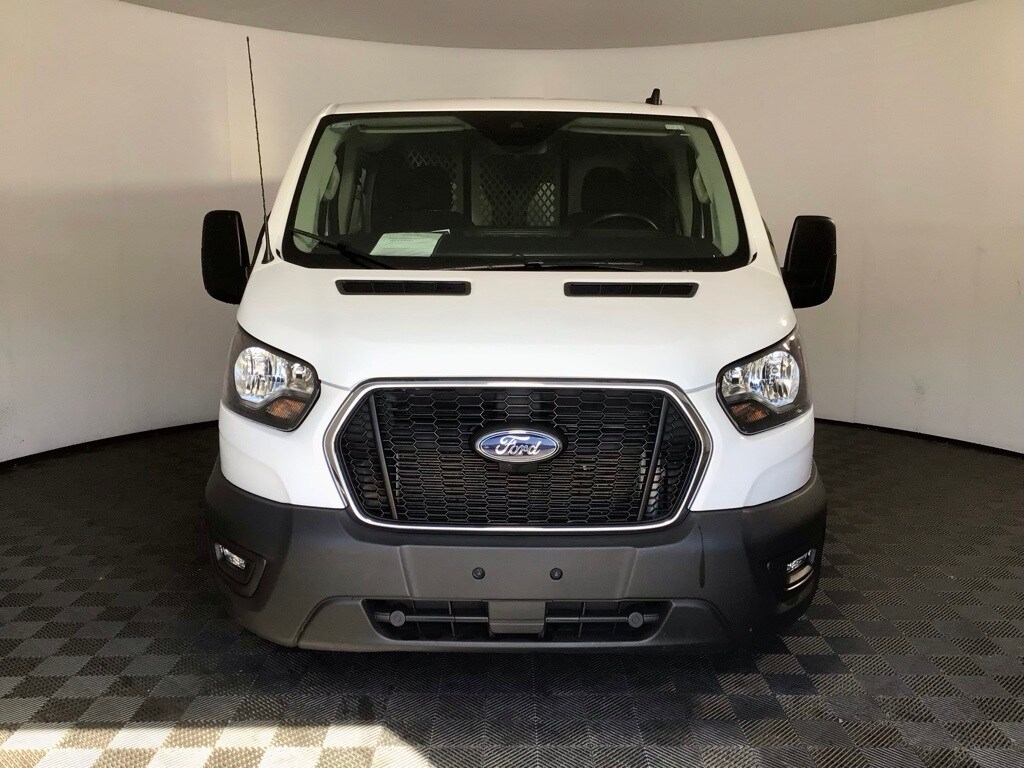 2023 Ford Transit photo 4