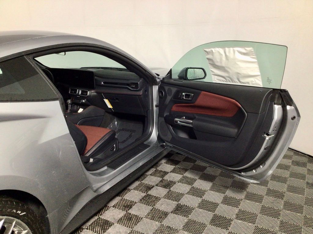 2026 Ford Mustang EcoBoost Premium Fastback - Photo 33