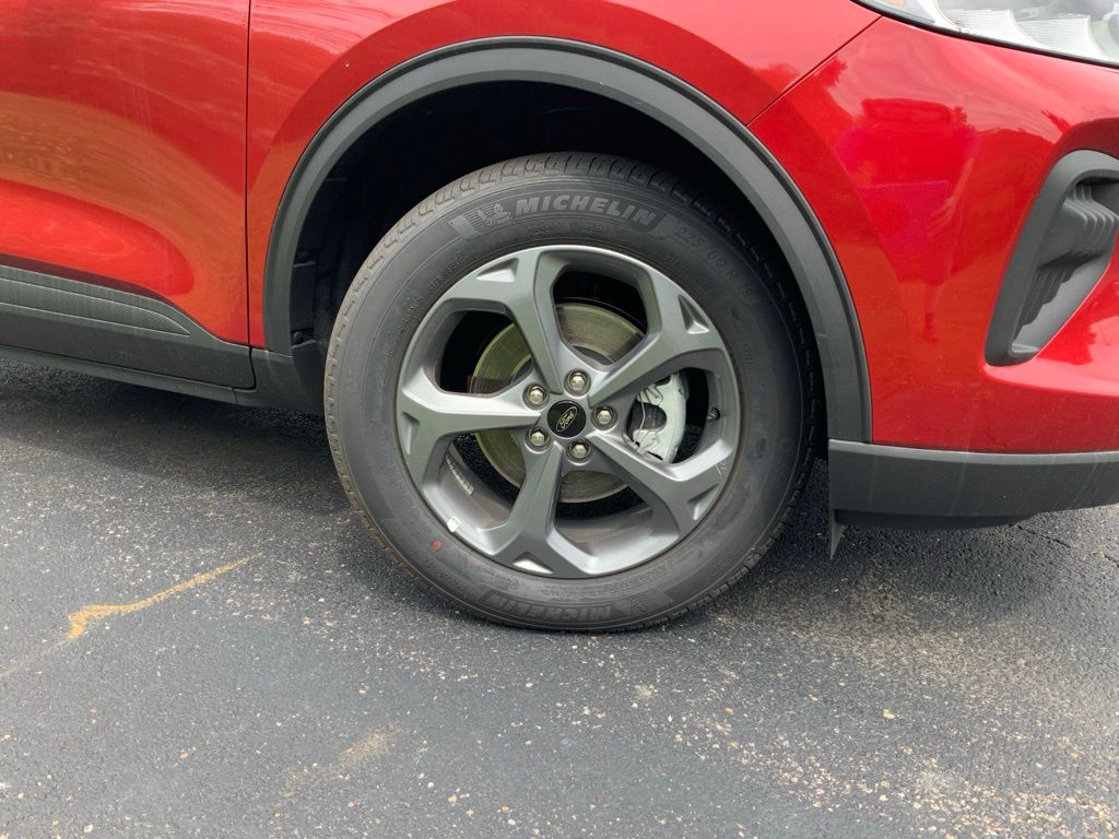 2026 Ford Escape ST-Line - Photo 28