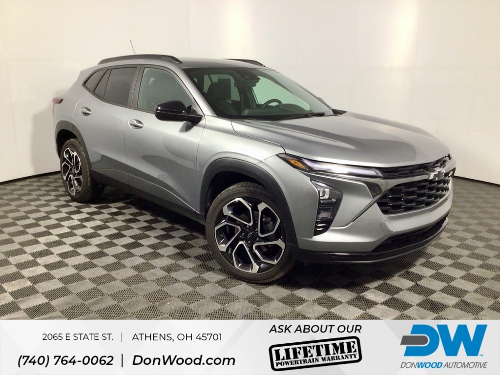 2025 Chevrolet Trax RS's photo