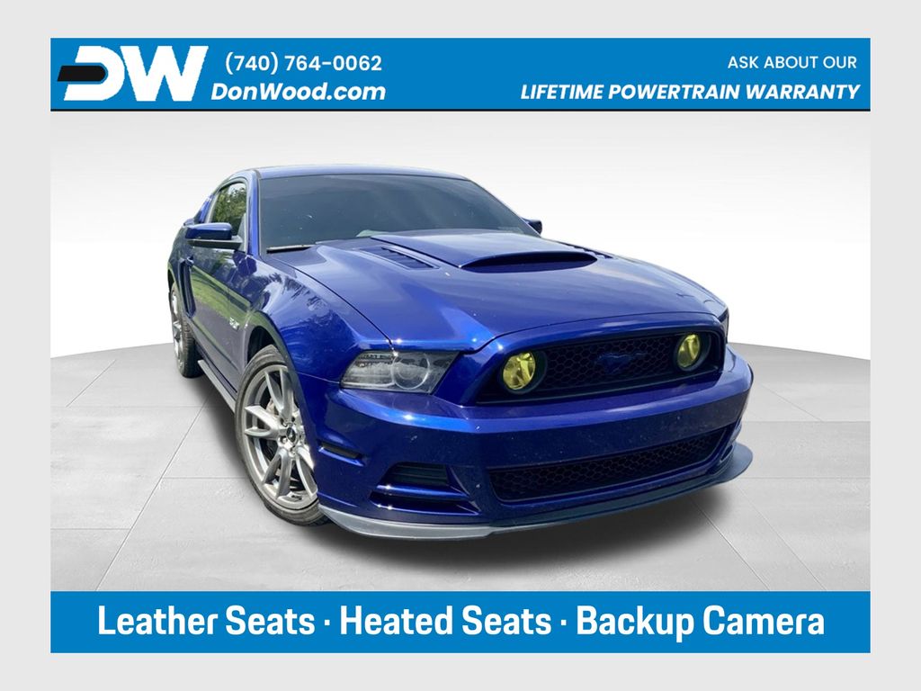 2013 Ford Mustang GT Premium's photo