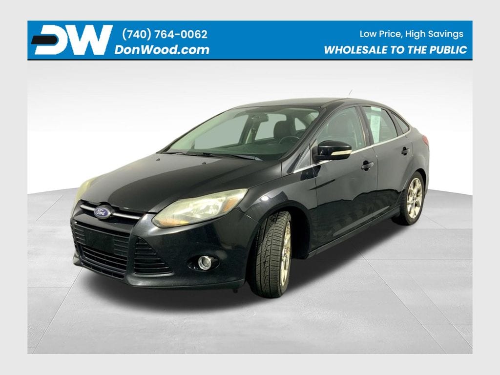 2014 Ford Focus Sedan Titanium's photo