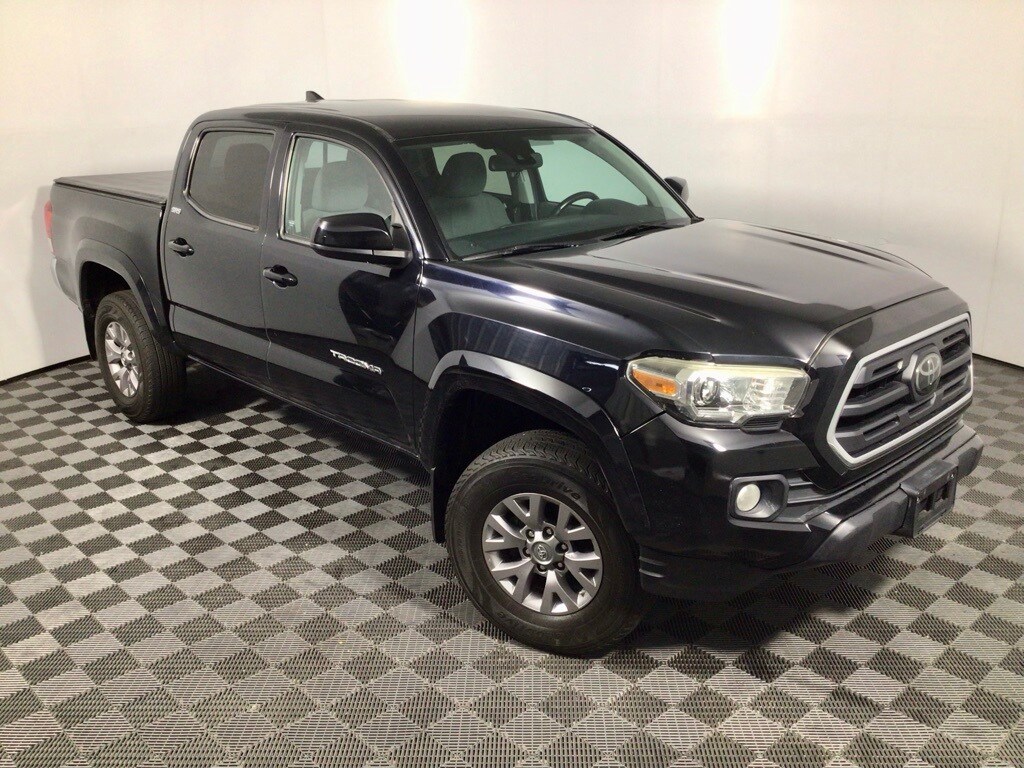 2018 Toyota Tacoma SR5 V6 photo 3
