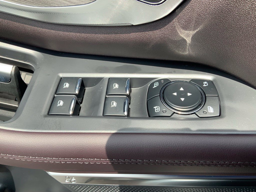 2025 Ford Expedition Platinum - Photo 17