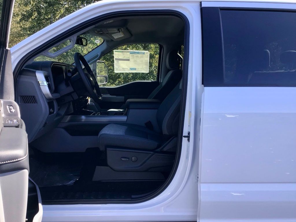 2026 Ford F-250 Super Duty XLT - Photo 18