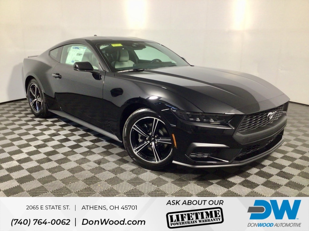 2025 Ford Mustang EcoBoost Premium's photo