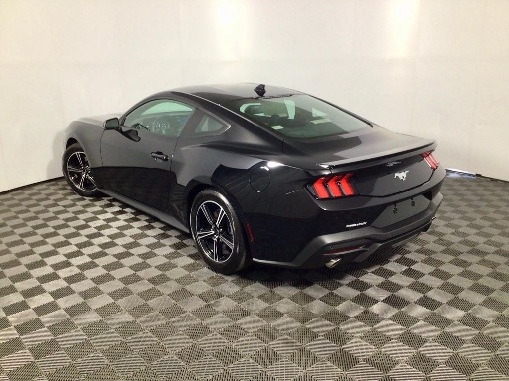 2025 Ford Mustang EcoBoost Premium Fastback - Photo 12