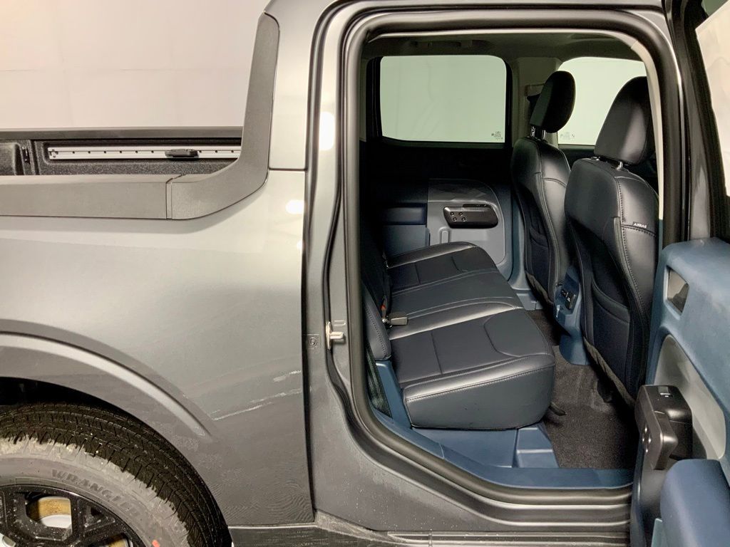 2026 Ford Maverick Lariat - Photo 36