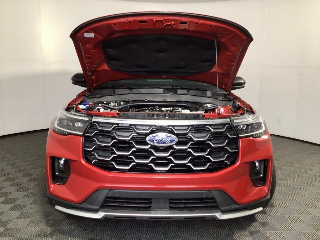2026 Ford Explorer Platinum - Photo 9