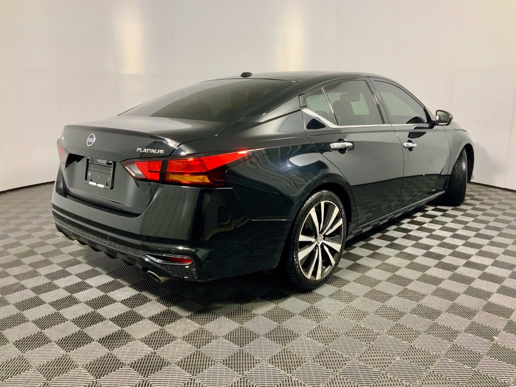 2019 Nissan Altima Platinum - Photo 18