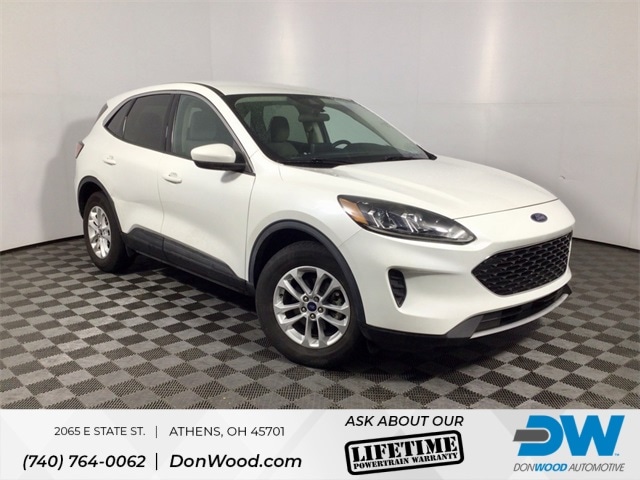 2020 Ford Escape SE's photo