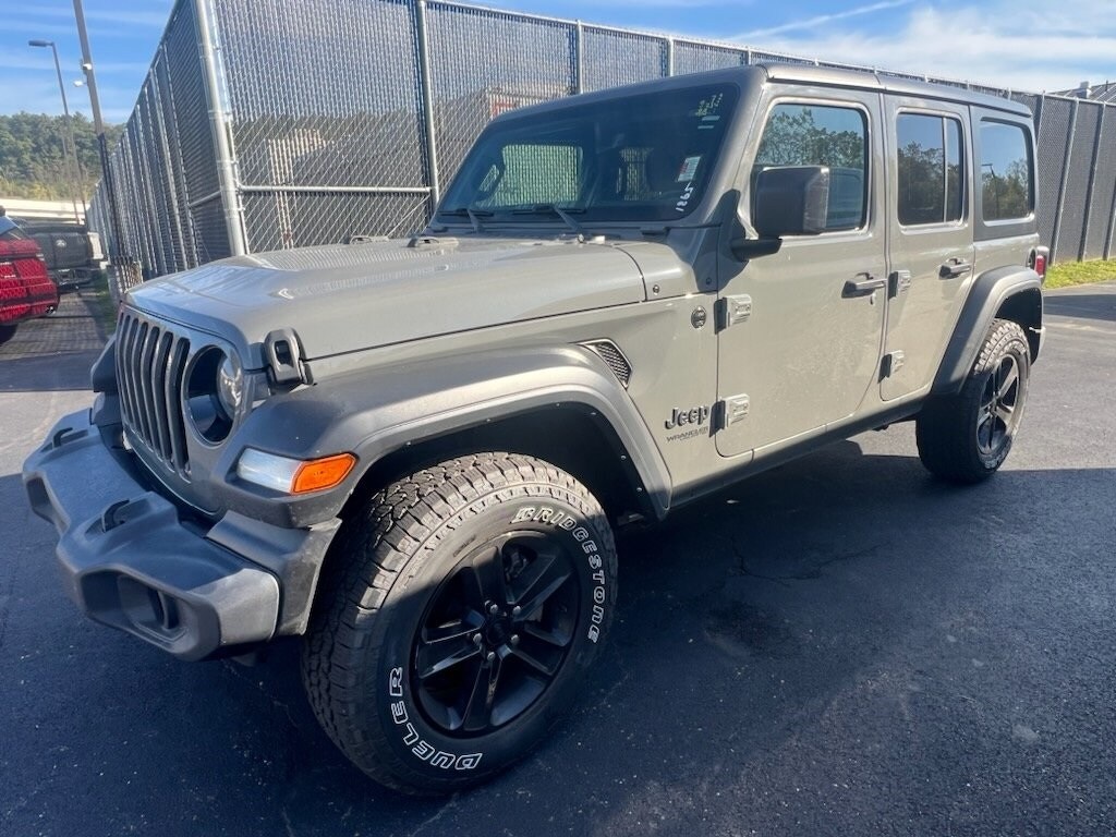 2021 Jeep Wrangler Unlimited Sport Altitude photo 3