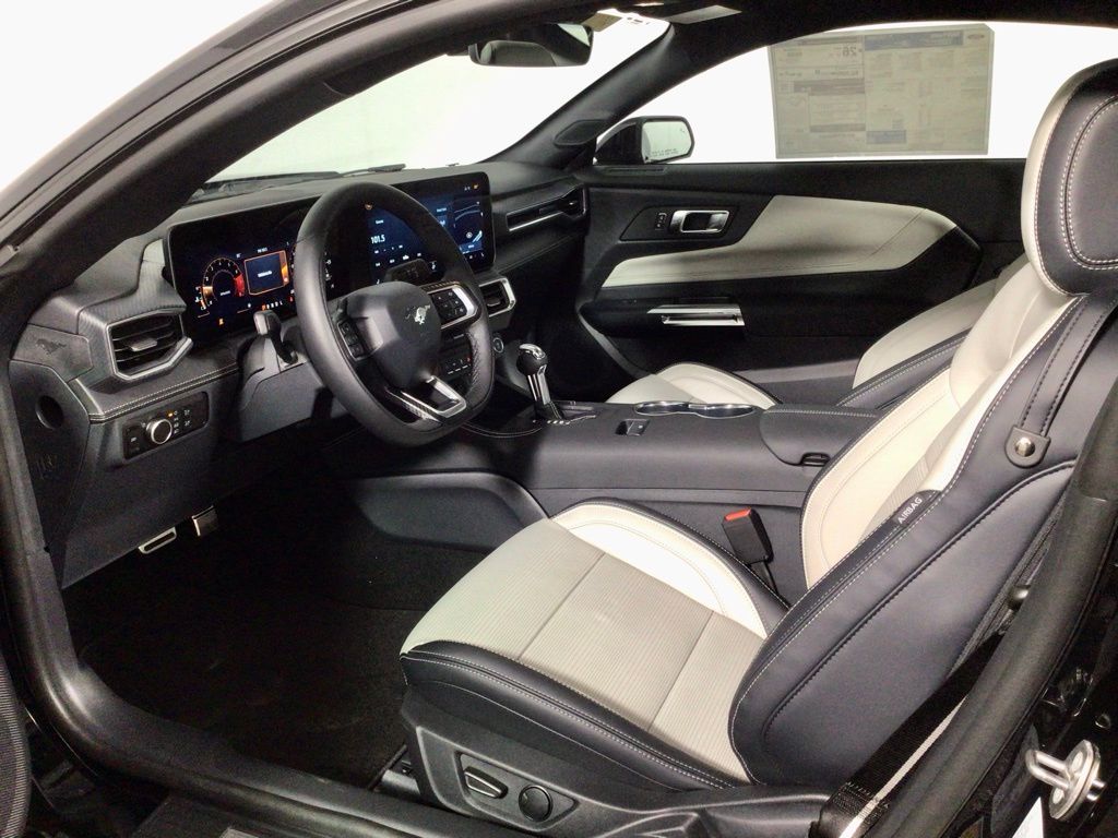 2025 Ford Mustang EcoBoost Premium Fastback - Photo 30