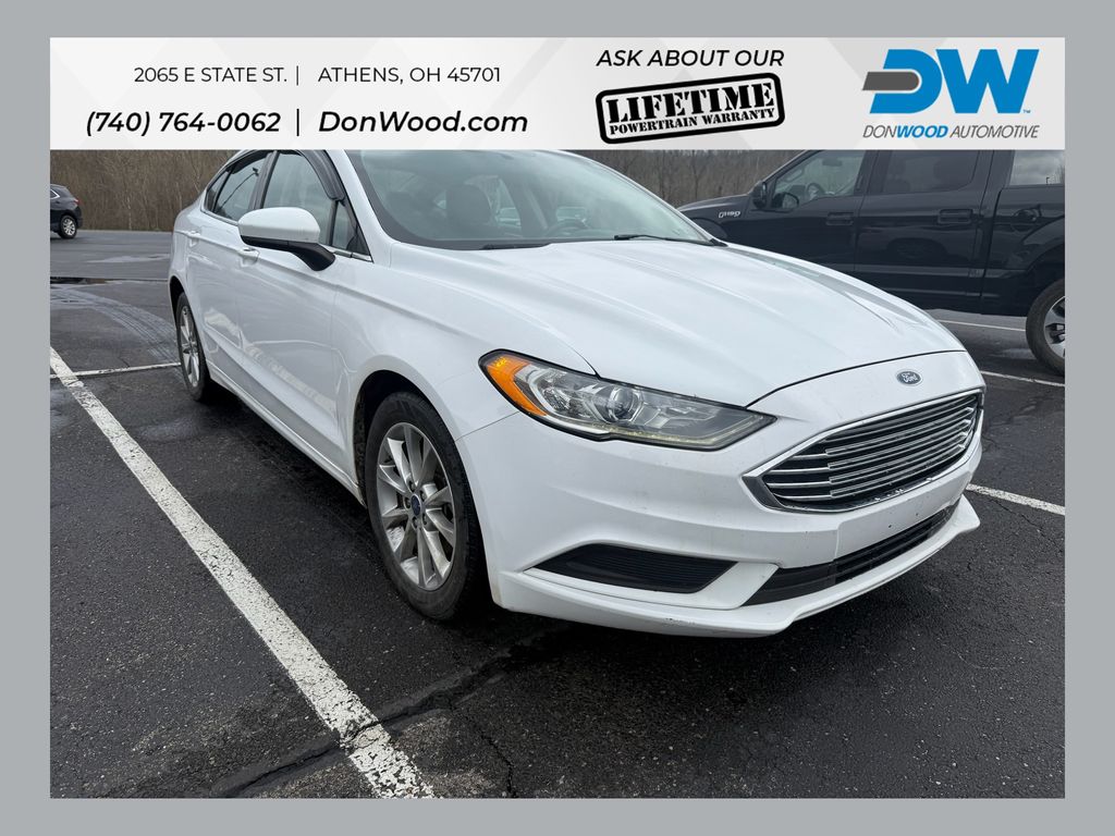 2017 Ford Fusion SE