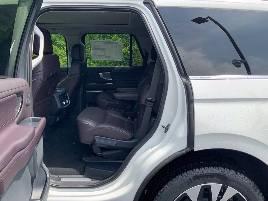 2025 Ford Expedition Platinum - Photo 24