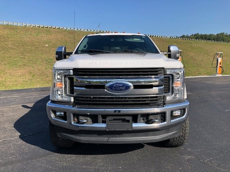 2018 Ford F-250 Lariat photo 3