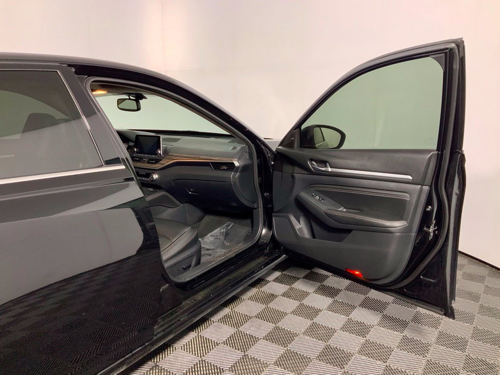 2019 Nissan Altima Platinum - Photo 35