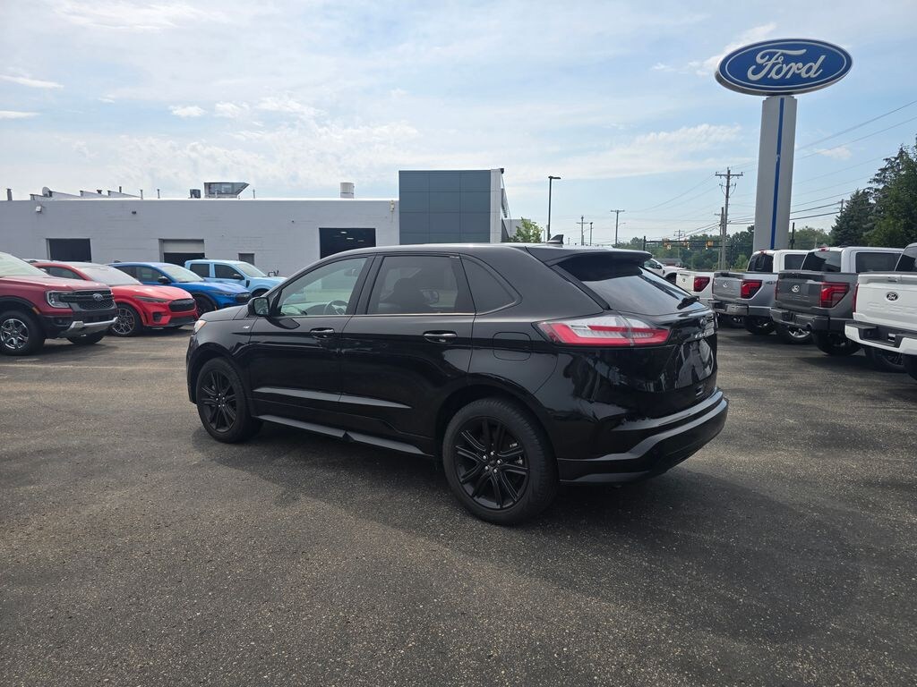 Certified 2023 Ford Edge ST Line SUV